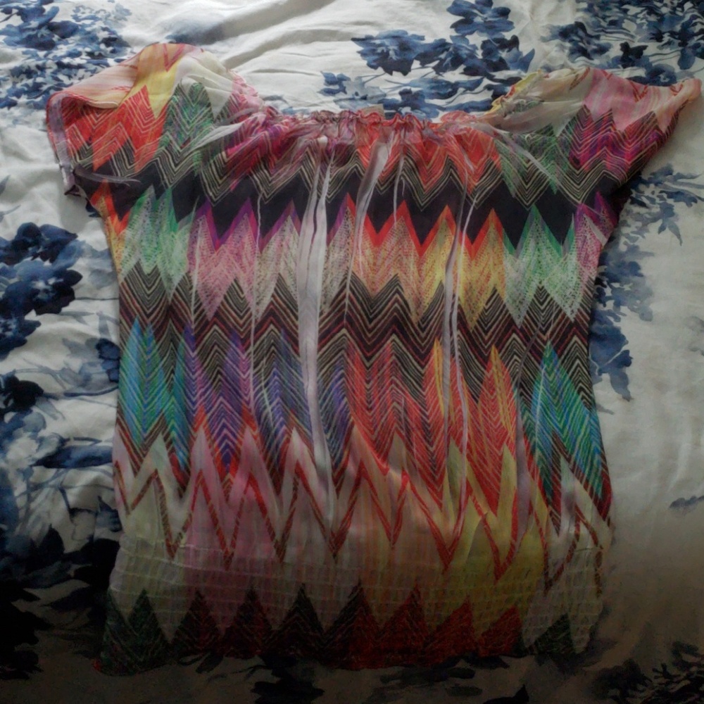 Colorful top - Picture 2 of 3